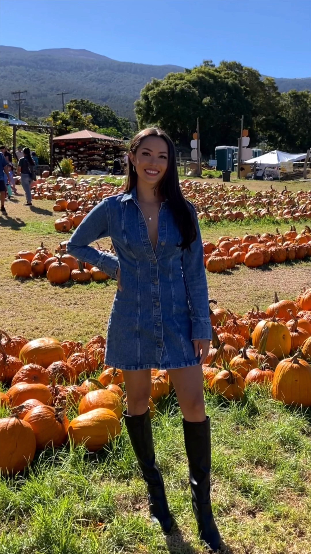 Denim dresses for fall 2025 💕💕

#LTKSeasonal #LTKStyleTip