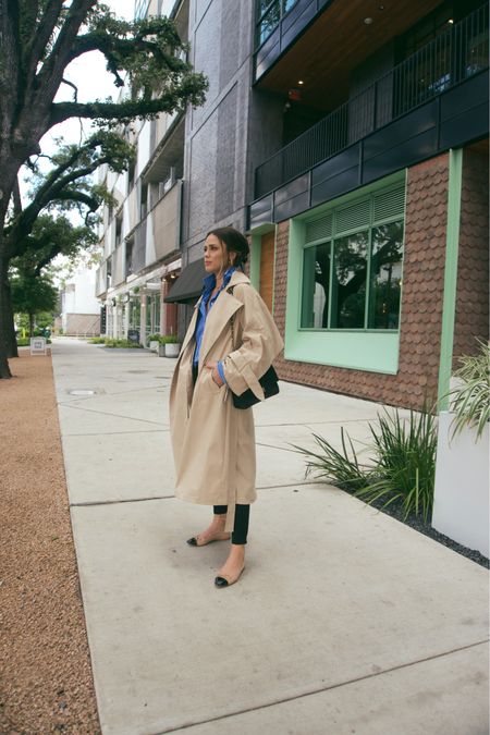 Fall outfit // fall work outfit // trench coat // ballet flats// fall shoes // travel outfit 

#LTKstyletip #LTKshoecrush #LTKworkwear