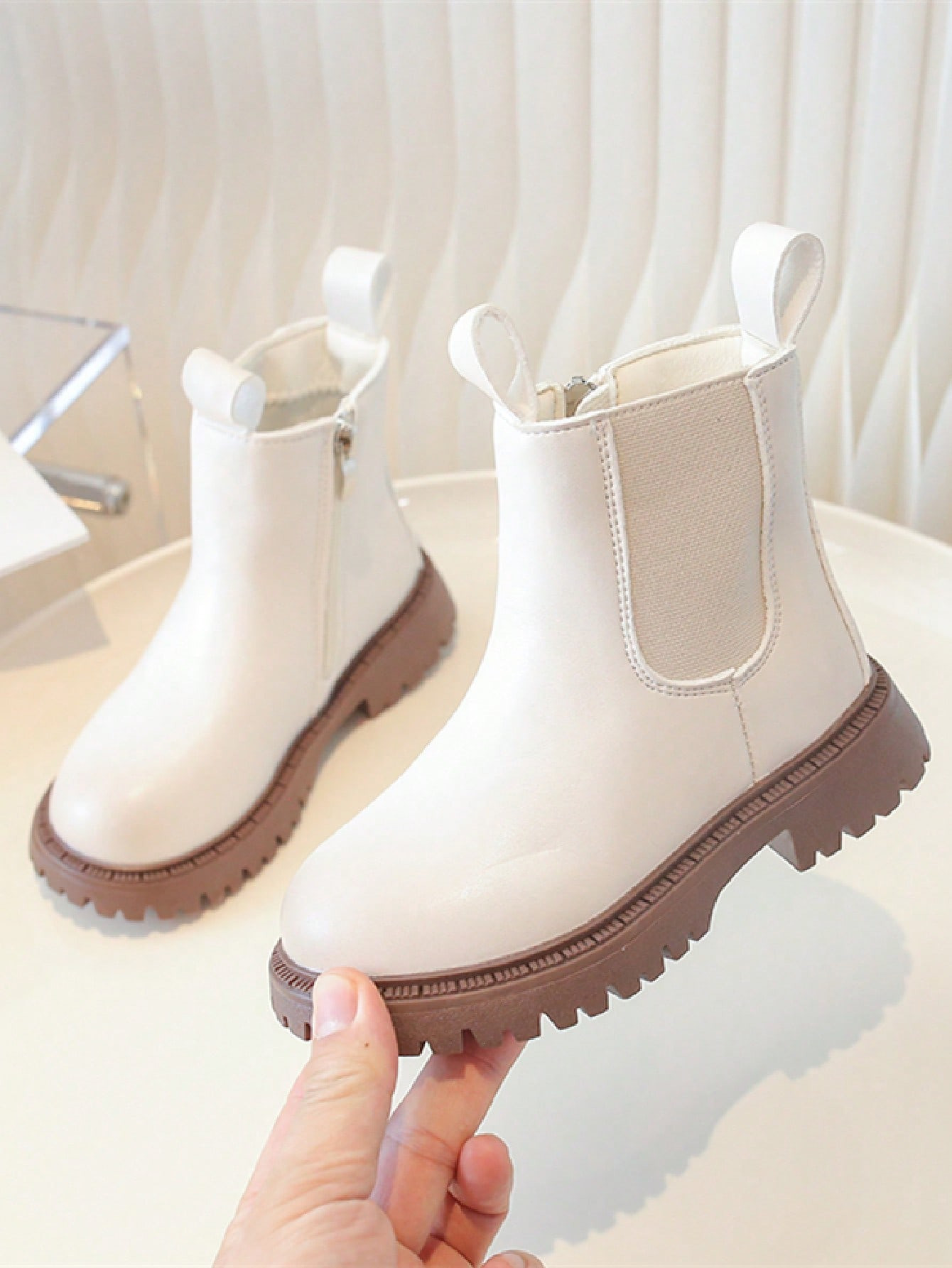 Children Fashion Versatile Leather Boots, Minimalistic Knight-Style  Boots, Casual Footwear | SHEIN