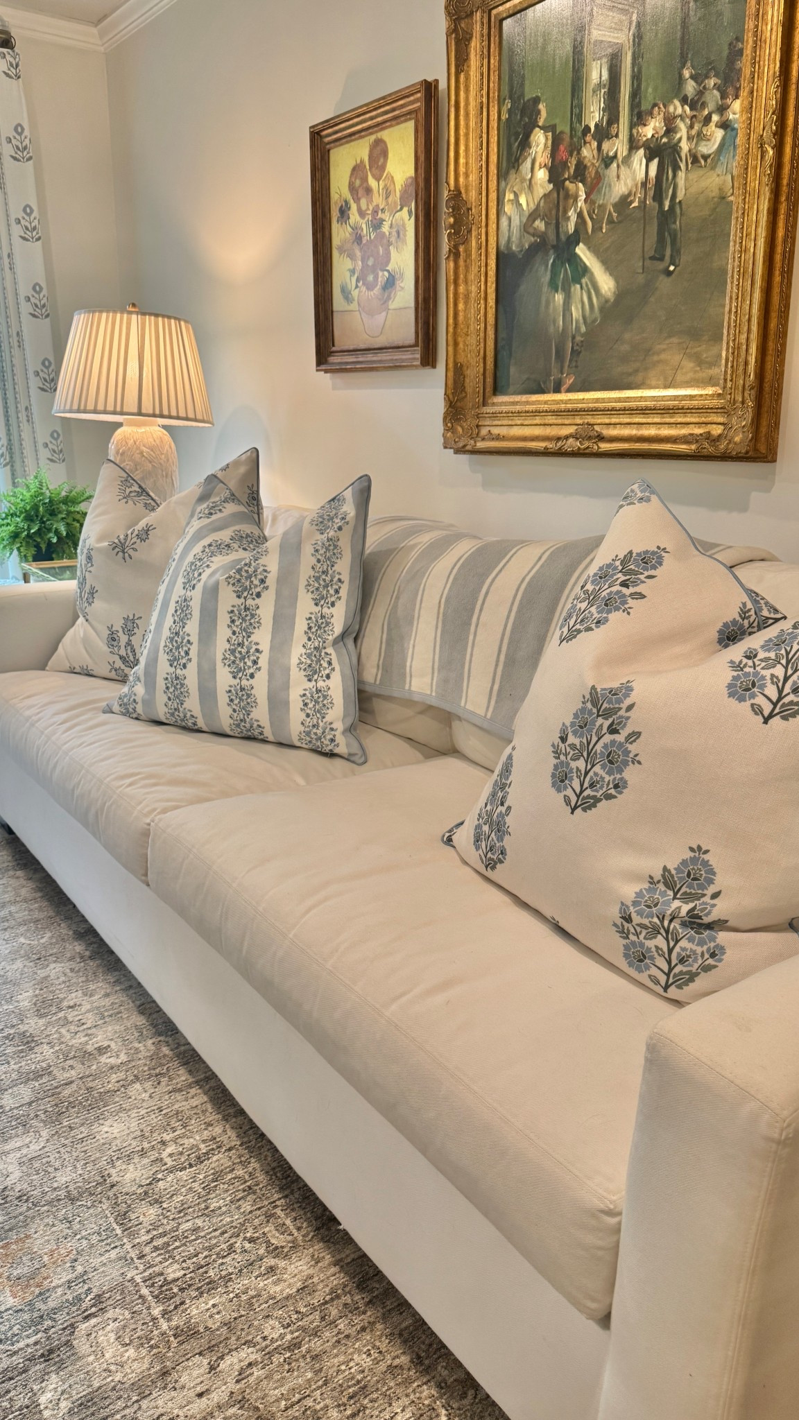 Blue and white pillows, Amazon home, Jillien harbor, throw pillows 

#LTKSaleAlert #LTKHome #LTKFindsUnder50