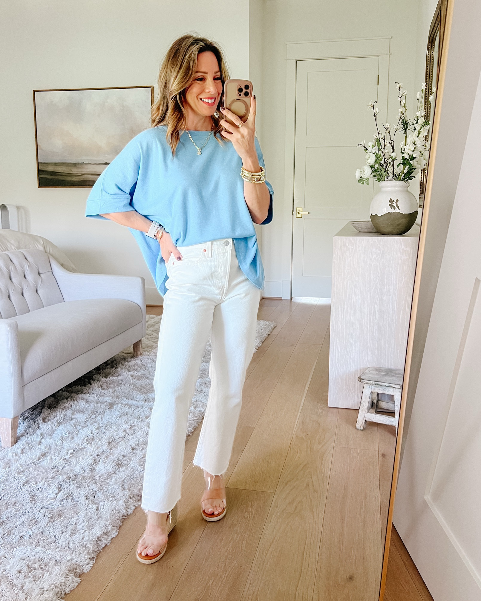 White and blue together is one of my fave color combos, such a fresh and bright look from 

Top Fit: I’m wearing a Small

Pants Fit: I’m wearing a 25

#LTKPetite #LTKmomlife #LTKgrwm