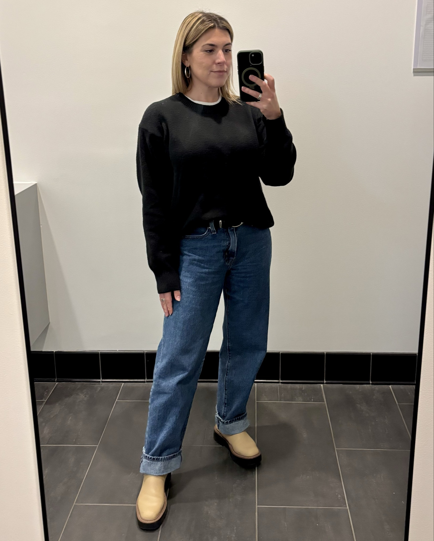 Cozy quality crew neck sweater, baggy denim, Chelsea lugged boot, rainy day outfit

#LTKGiftGuide #LTKootd #LTKFindsUnder50