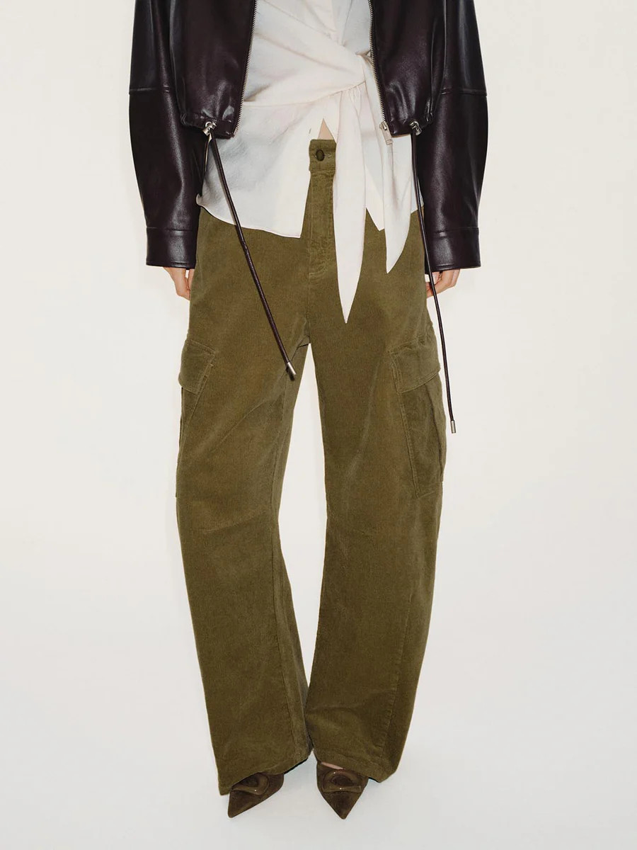 Flap Pocket Cargo Barrel Leg Pants | Urban Revivo