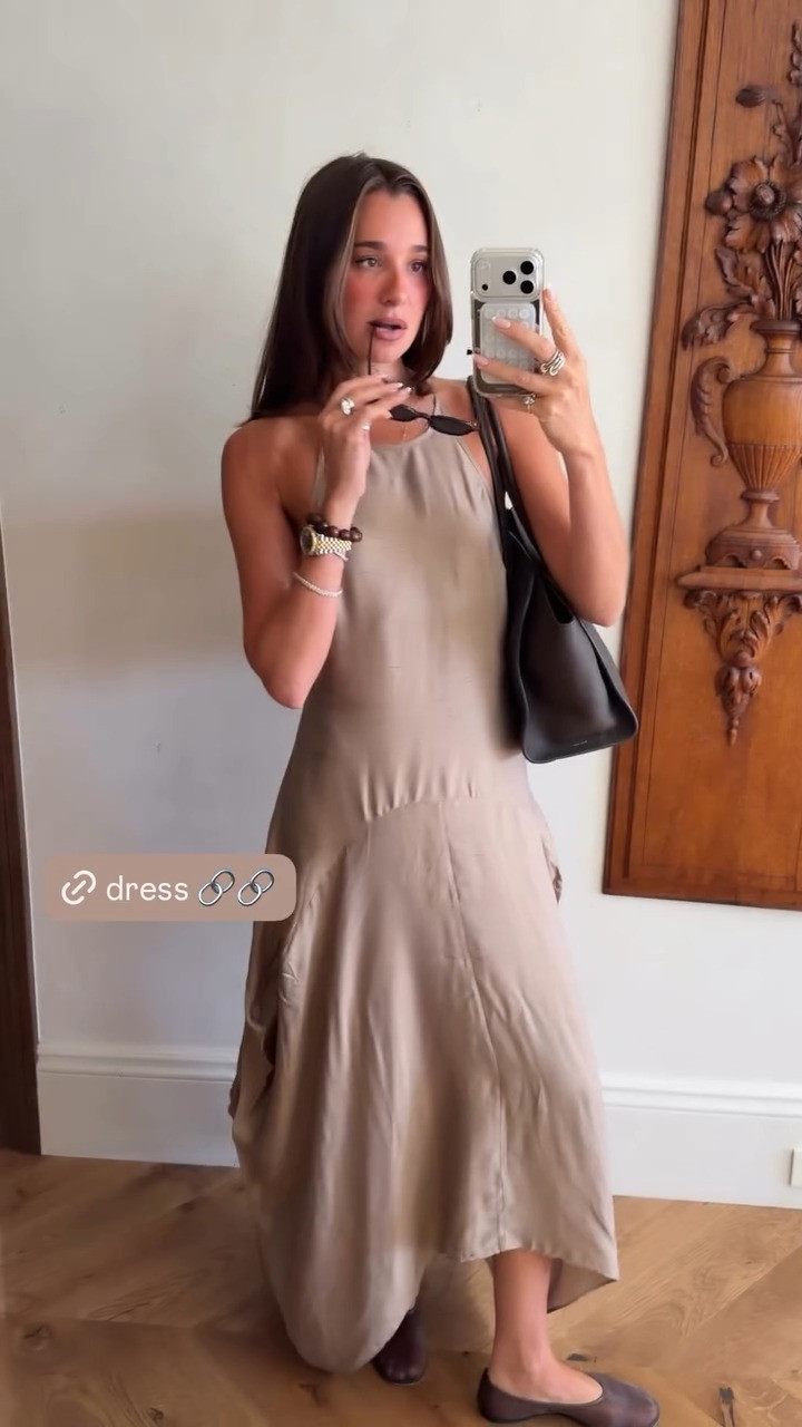 How stunning is this Zara dress! 

 #LTKootd