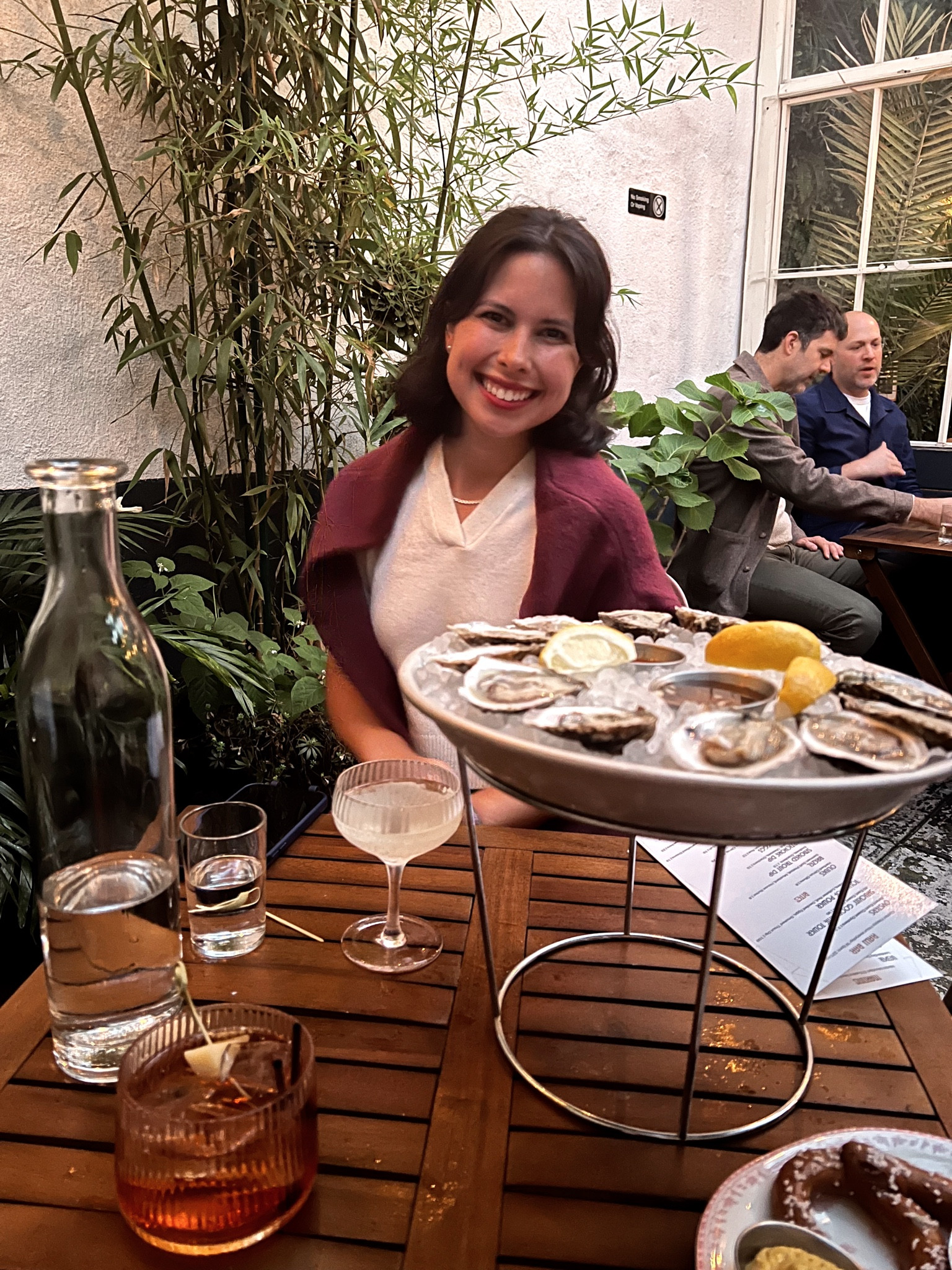 Burgundy sweater XS
Abercrombie white sweater XS 

Fall outfit idea, fall in New York 

#LTKFindsUnder100 #LTKStyleTip #LTKSaleAlert