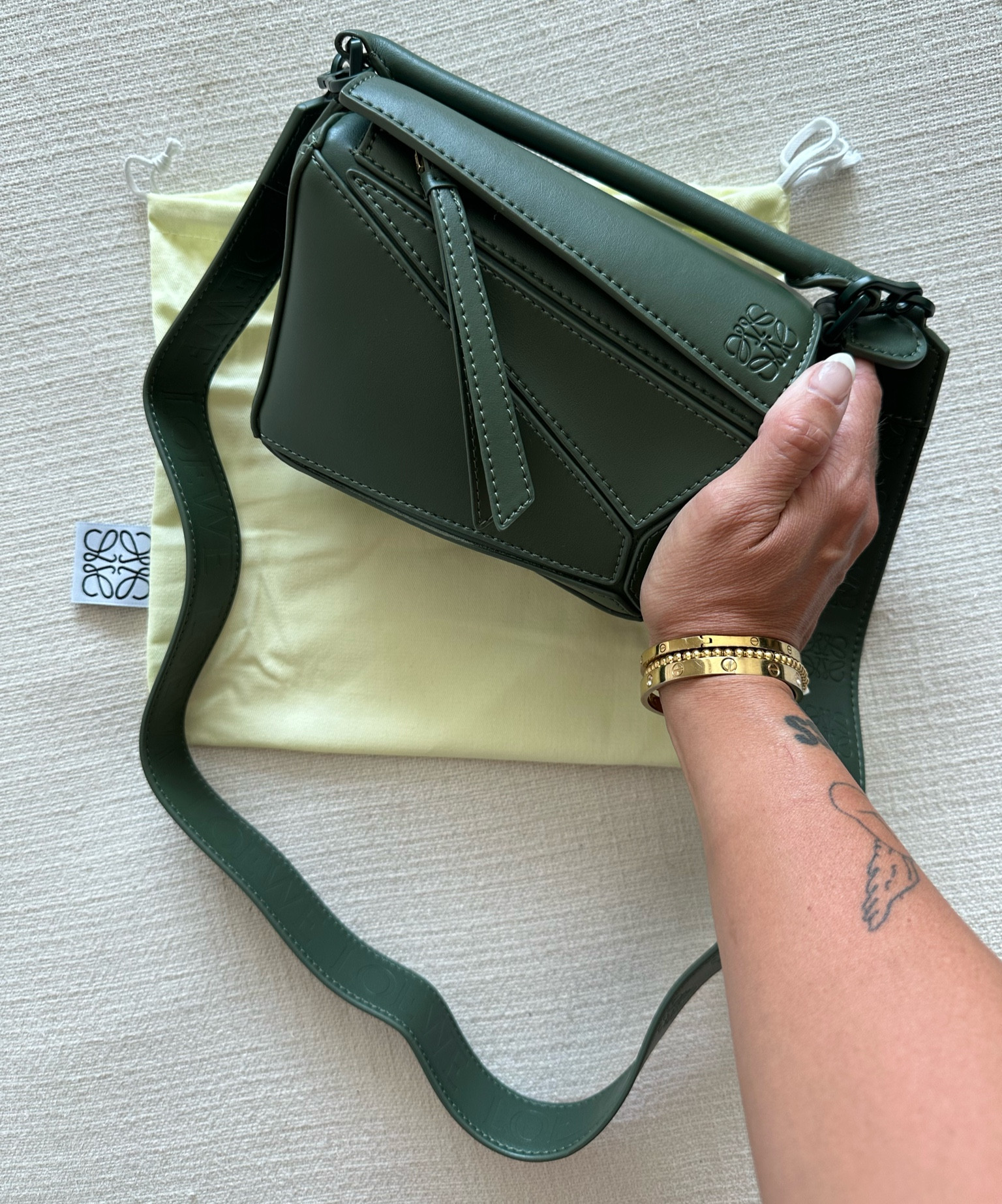 What's in my nano Loewe puzzle bag?! : r/handbags