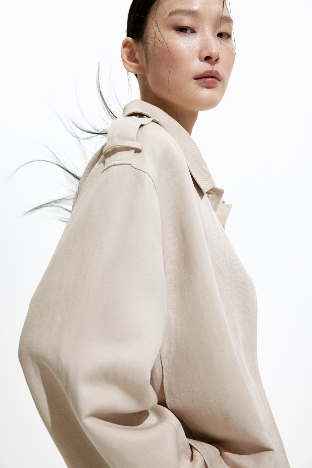 Oversized linen-blend jacket | H&M (UK, MY, IN, SG, PH, TW, HK)