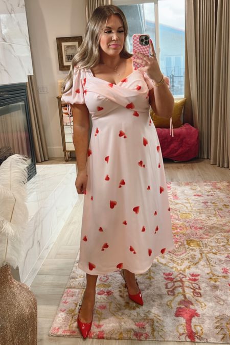 curvy heart print maxi dress for Valentine’s day! wearing size 14 

#LTKcurves #LTKSeasonal