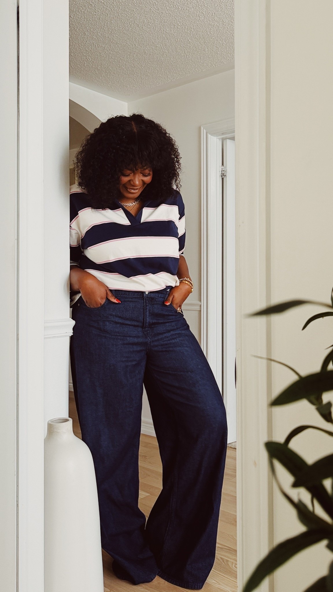 The perfect long wide leg jeans. 

#LTKgrwm #LTKHoliday #LTKmomlife