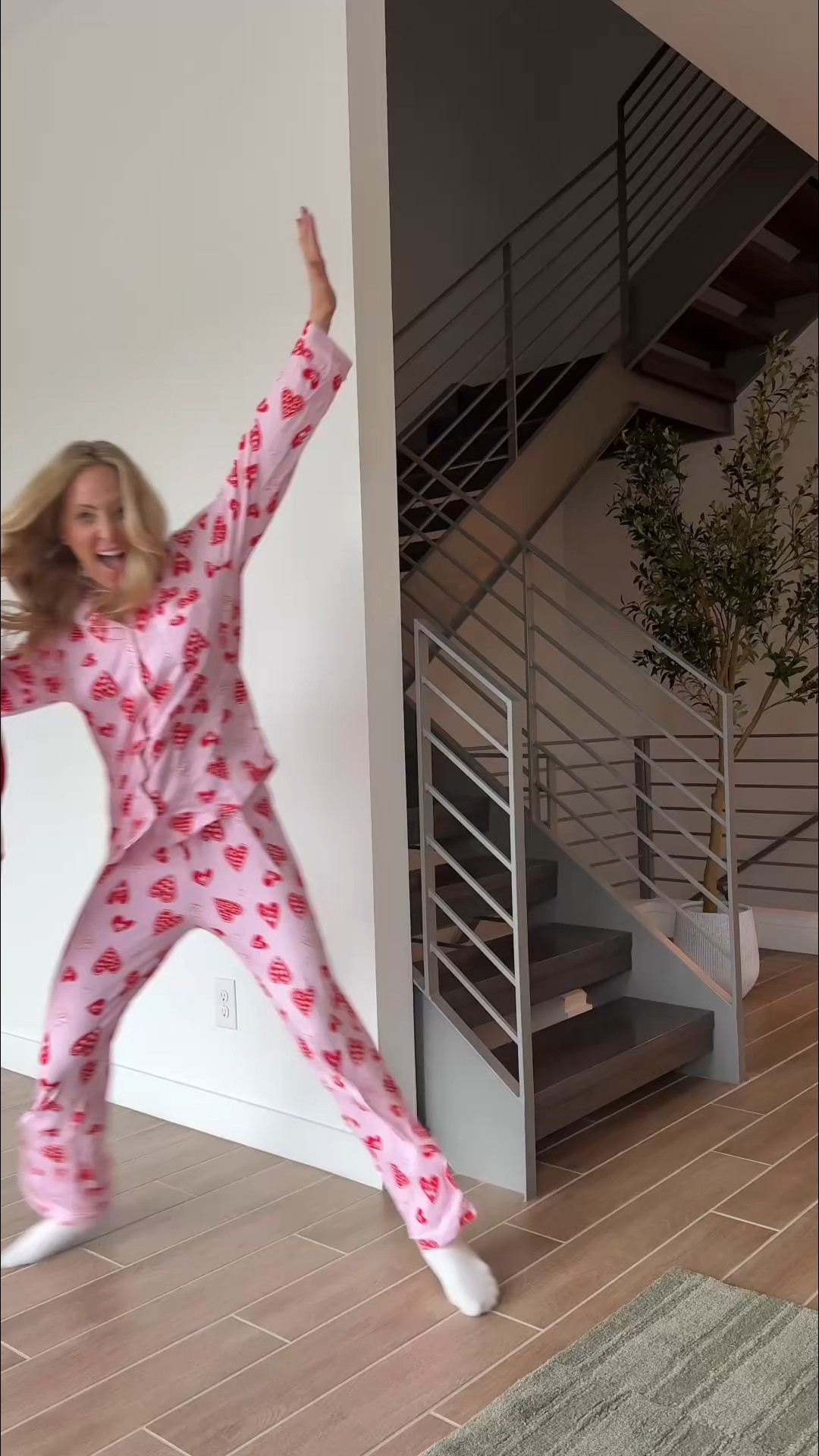 50% off old navy valentines haul!!!  Wearing size S in everything! 

#LTKgrwm #LTKSeasonal #LTKValentine