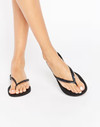 Click for more info about Havaianas – Schmale Zehenstegsandalen in Schwarz