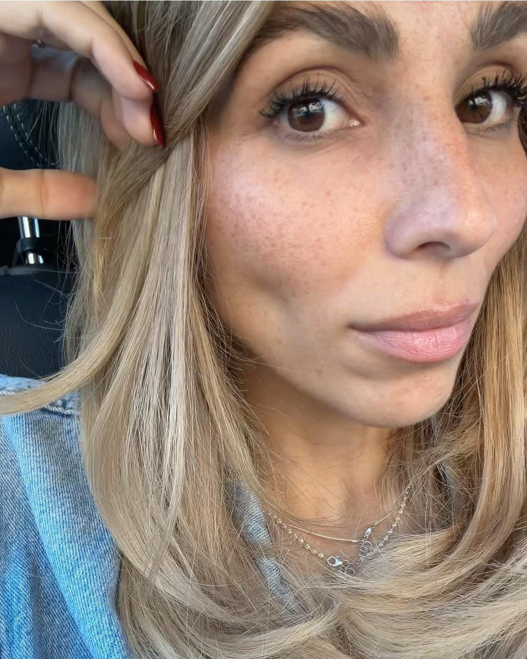 Fake Freckles 

#LTKeurope #LTKstyletip #LTKbeauty