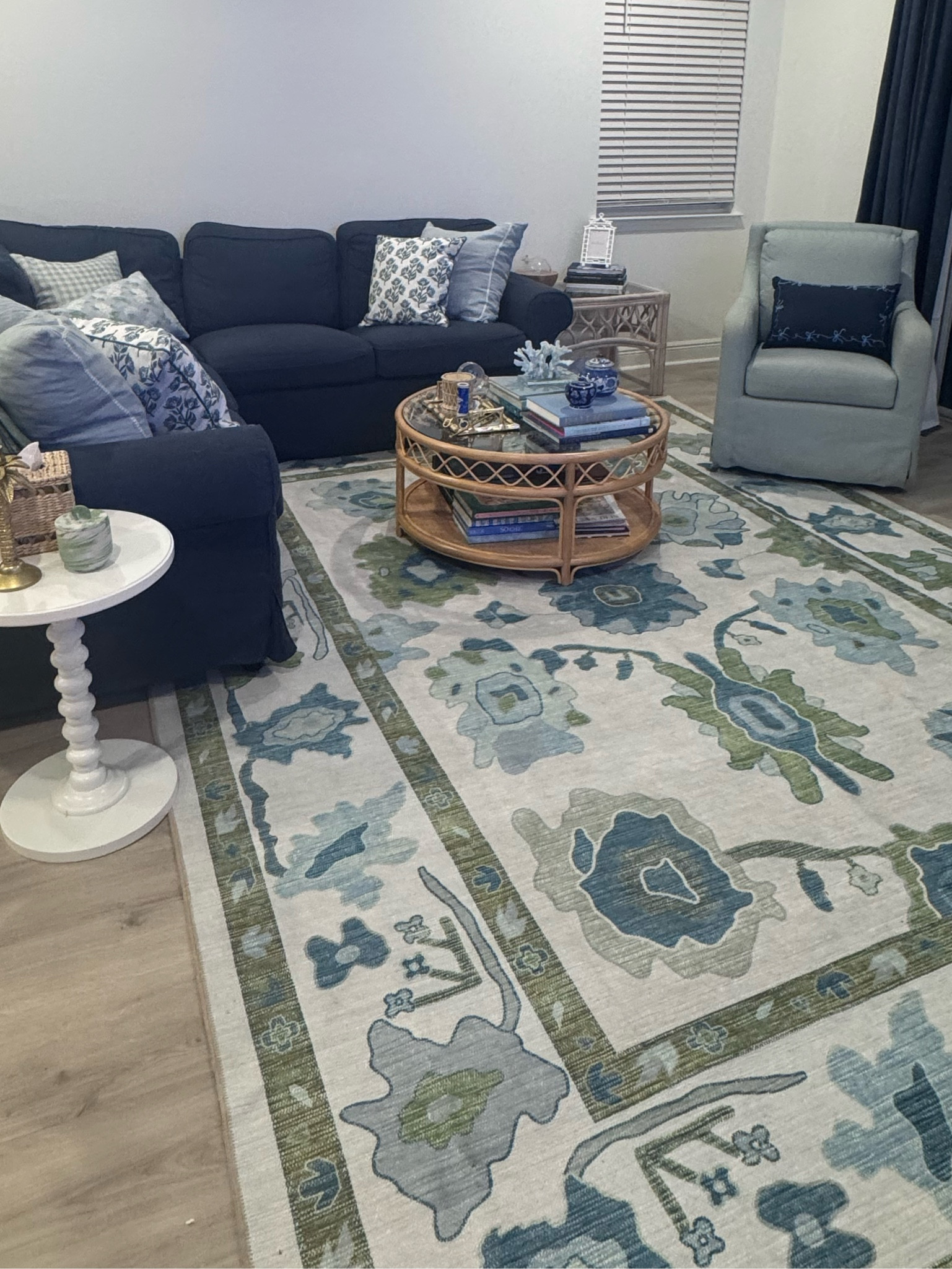 This Amazon rug took this space to a whole new level! This is the 9x12  it’s over 50% off and under $250 which is steal for a rug this size

#amazon #amazonhome #oushakrug #blueandgreenhome

#LTKStyleTip #LTKHome