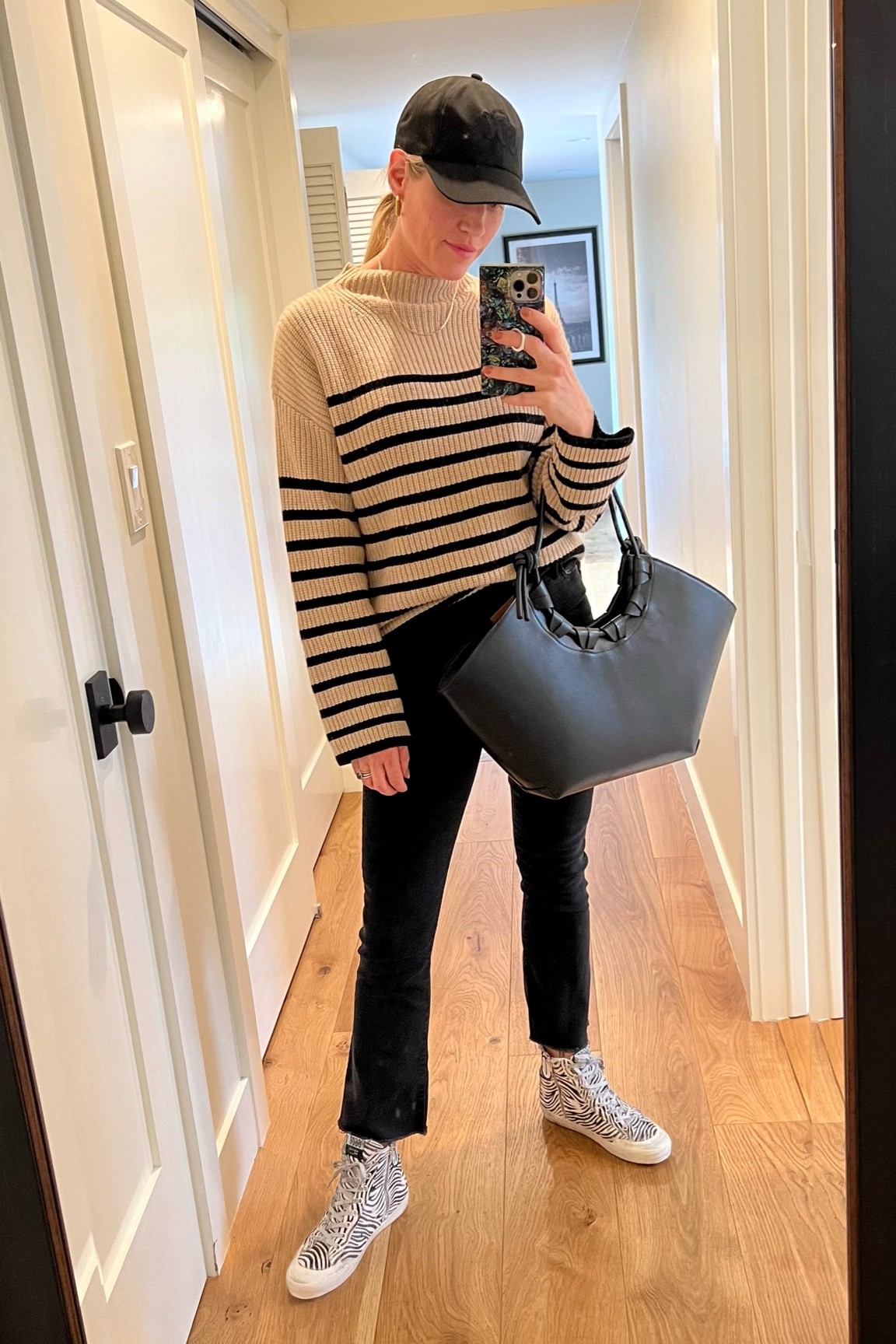 Casual running around town look.

#LTKshoecrush #LTKcurves #LTKstyletip