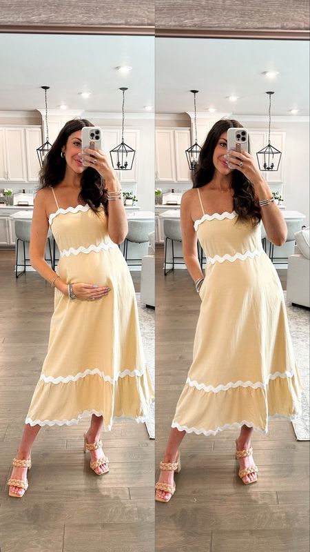 Yellow scalloped dress for Spring & Summer 💛☀️✨ so pretty! Wearing size small. Comes in tons of cute colors! 



#LTKStyleTip #LTKFindsUnder50 #LTKBump