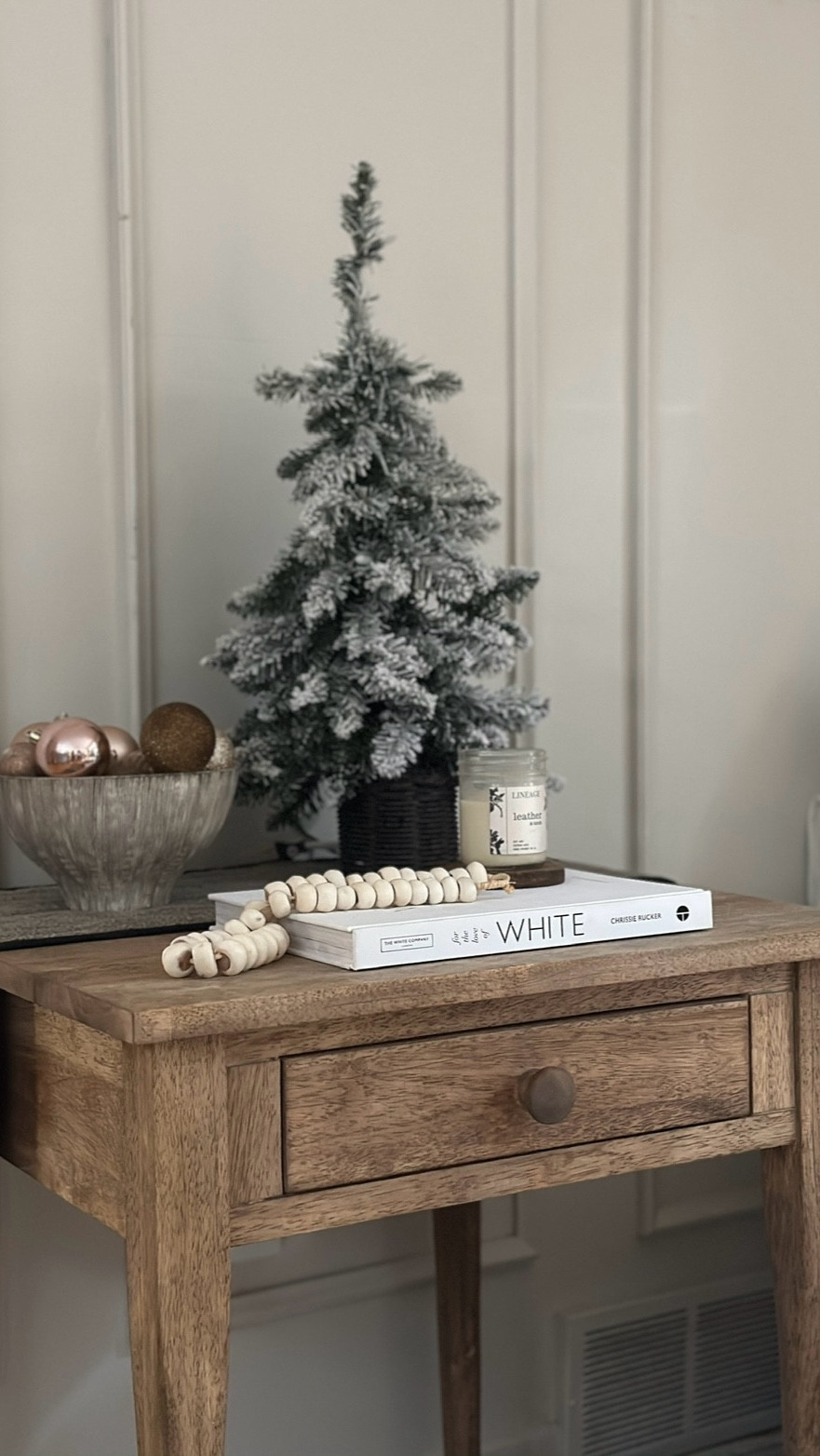 Such a cozy cottage cabin vibe with this alpine tree!

#LTKHome #LTKFindsUnder50 #LTKHoliday