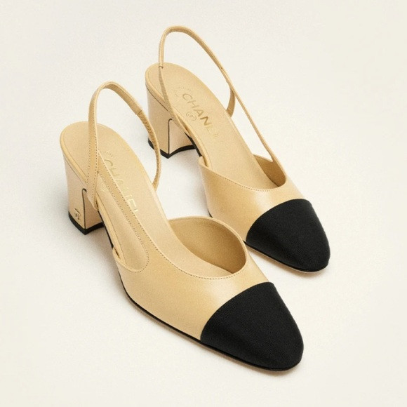 Auth CHANEL Two-Tone Leather Slingback Pumps | Poshmark