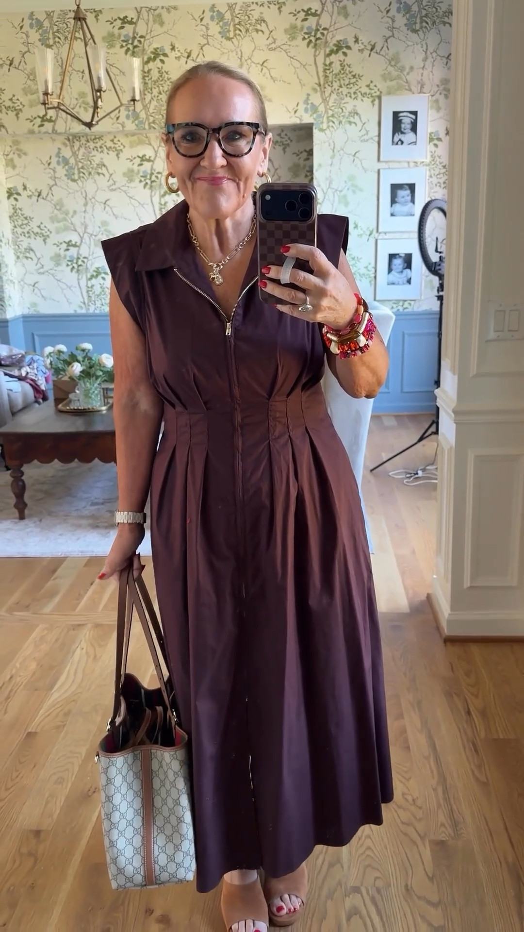 15% off at avara with code NANETTE15 good 1 use

Oh my goodness, the shape on this dress is so good! I’m wearing a medium, and that nipped-in waist with the fuller skirt is incredibly flattering.

#LTKootd #LTKWorkwear #LTKTravel