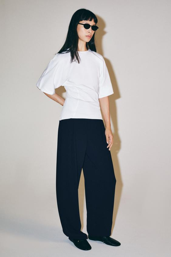 BACK-BUTTON T-SHIRT | Zara Canada