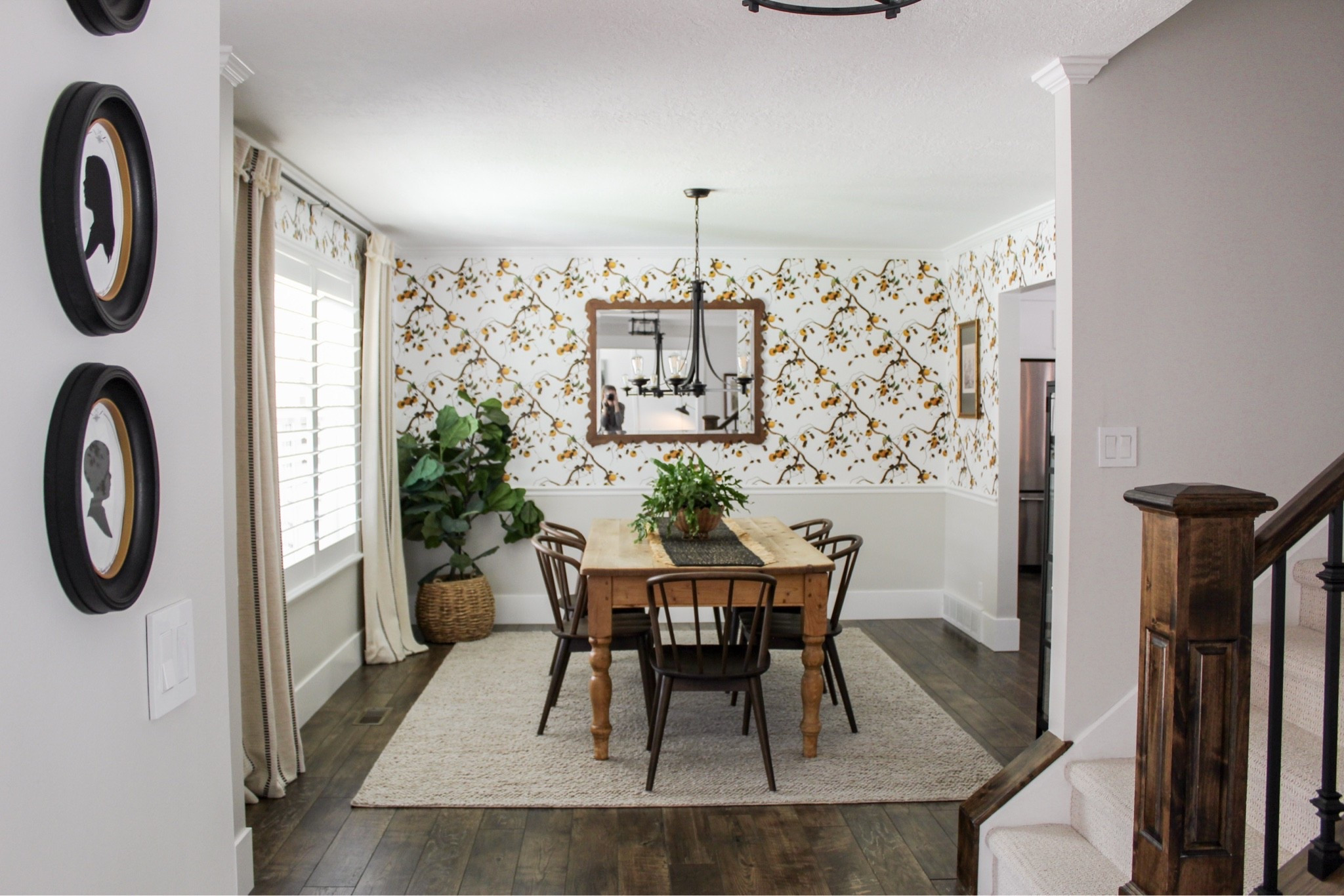 Dining room wallpaper showing off.

#LTKHome