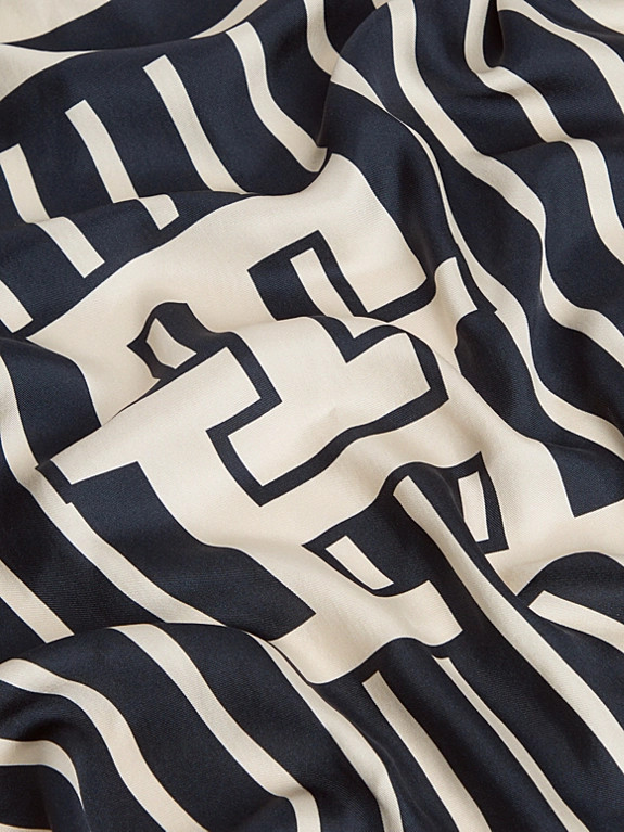 Chic Pure Silk Twill Square Scarf | Tommy Hilfiger UK