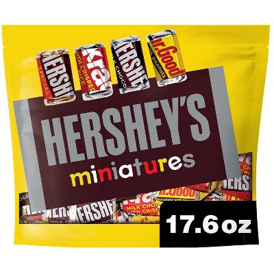 Hershey's Miniatures Assorted Milk and Dark Chocolate Candy Bars - 17.6oz | Target