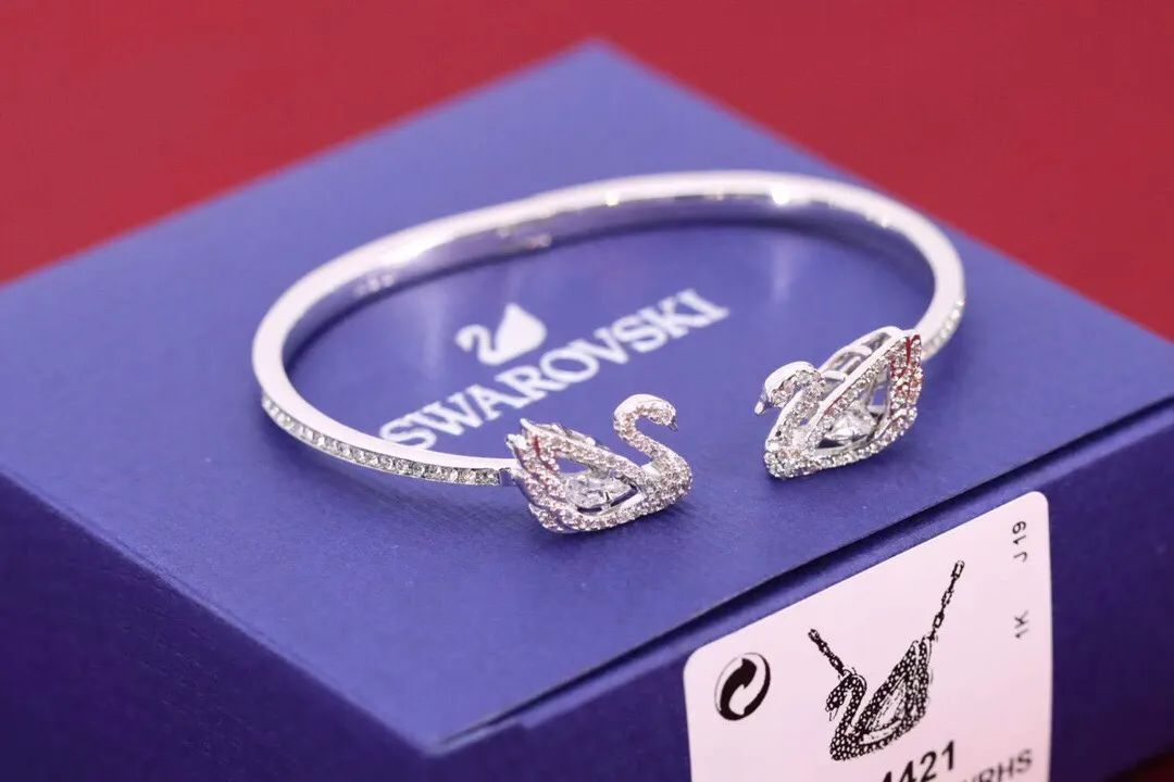 Swarovski White Gold Hollow Jumping Double Swan Bracelet swarovski imitation crystal gift selecti... | DHGate