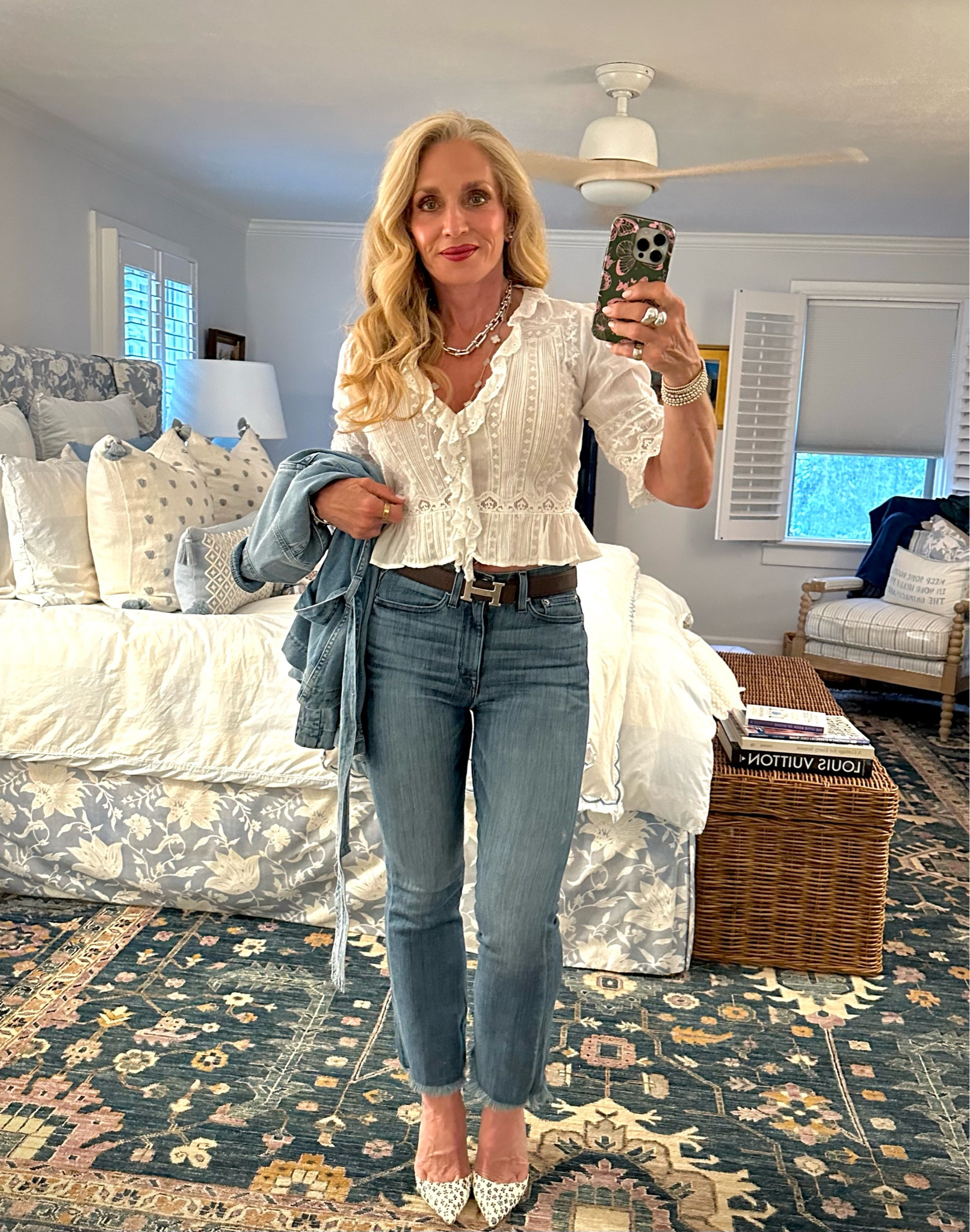 Date night is my favorite time to get a little “dressy”! My lace top is from Doen(I’m wearing a S, but might like to purchased in M) my a favorite go-to shop for tops especially! I can always count on them for something pretty and feminine, with timeless style that will pair just as easily with jeans as it will with a summer skirt! These jeans, The Pop, from AYR (I’m wearing a 26) are a great denim staple because the fit is unparalleled with a TON of stretch making them as comfortable as they are good-looking!  I also love the frayed hem on these, so fun!  I do love a good Canadian tux, denim on denim look, so I paired the jeans with a sporty, belted denim jacket from Paige (I’m wearing a S). Oc, you can never go wrong with classic designer accessories… Hermes classic reversible  H belt, Manolo Blahnik (I’m wearing a 39) leopard spotted pumps, Tiffany & Co Sterling from the Hardware collection,  two Van Cleef & Arpel 9 motif vintage Alhambra white gold chokers, I have clipped together to wear as one long strand 😉 and these two chunky Sterling rings I have stacked from Agmes … I love a good chunky statement ring!
I’d say all these brands run tts, but the Manolos I typically size 1/2 size up and they do run on the narrow side.