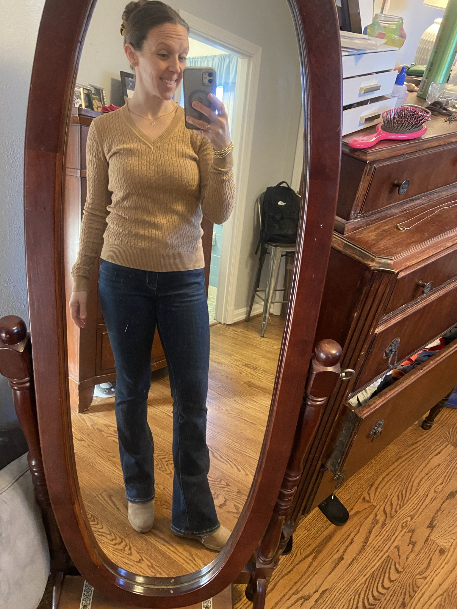 Jeans - ON SALE - these skinny kick jeans hsve such a great shape and just a little bit of stretch, they are very comfortable and flattering. 


#jeans #americaneagle #aerie #darkwashdenim #salefinds #LTKWorkwear @American Eagle Outfitters     


#LTKU #LTKOver40 #LTKSaleAlert