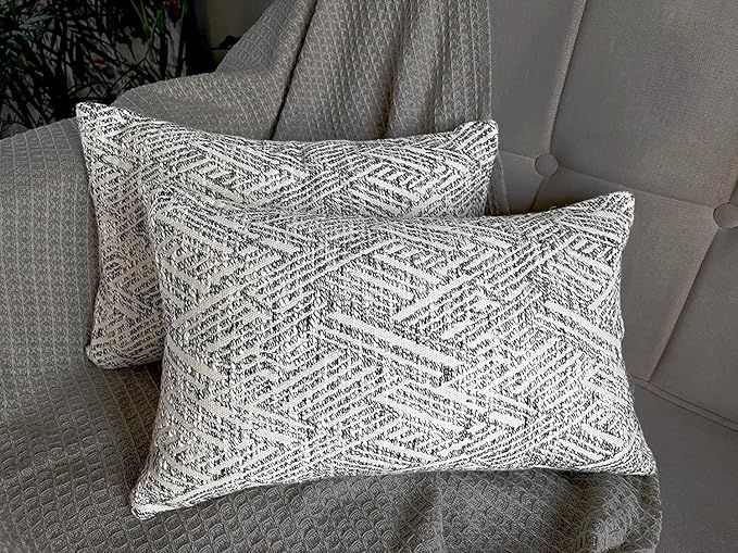 KEMA Set of 2 Decorative Throw Pillow Covers, Jacquard Pillowcase, Square Cushion Case for Couch ... | Amazon (US)