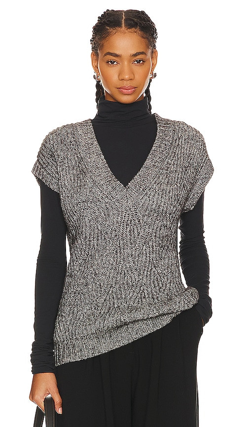 Stitches & Stripes Hudson Vest in Grey. - size XS (also in S) | Revolve Clothing (Global)