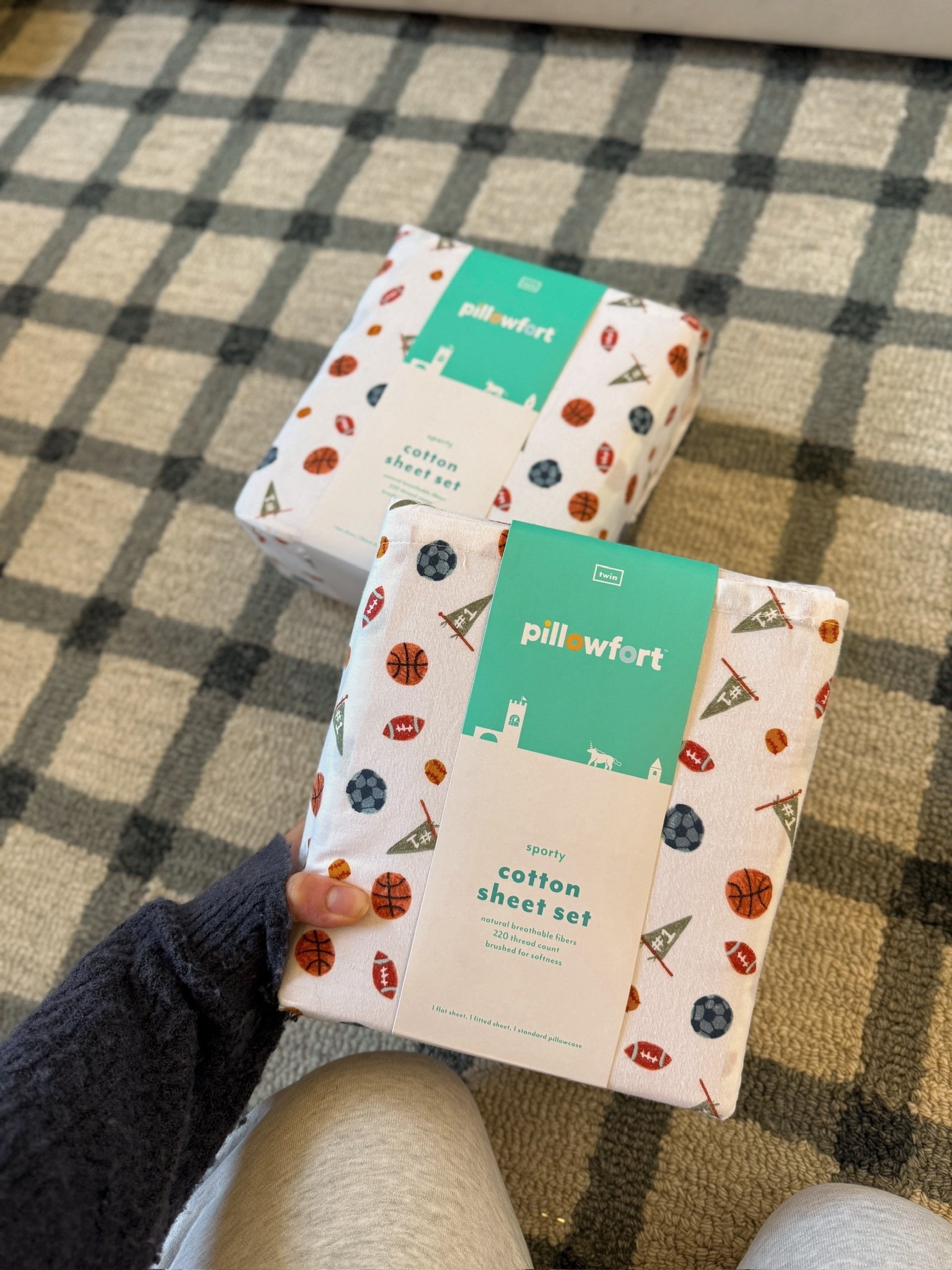 How cute are these sports sheets from Target??

target home finds, target kinds, target bedding, target kids bedding, target finds

#LTKHome