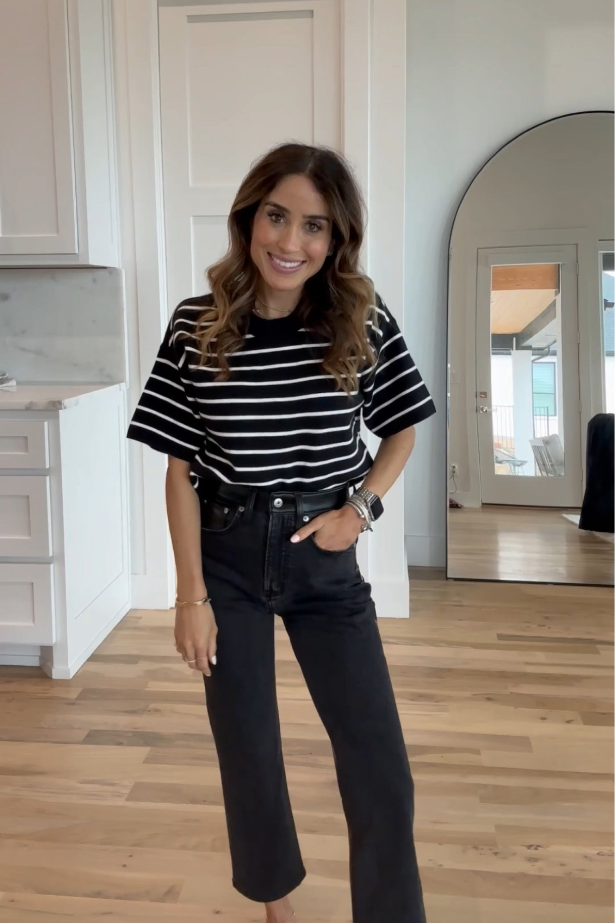 Stripe sweater size xxs, black ankle jeans size 24 x short 

#LTKfindsunder50 #LTKsalealert #LTKfindsunder100