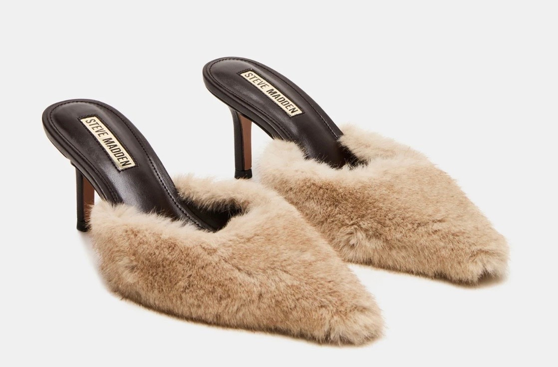 High sell out risk! Too cute for the holidays 

#LTKSeasonal #LTKShoeCrush #LTKHoliday