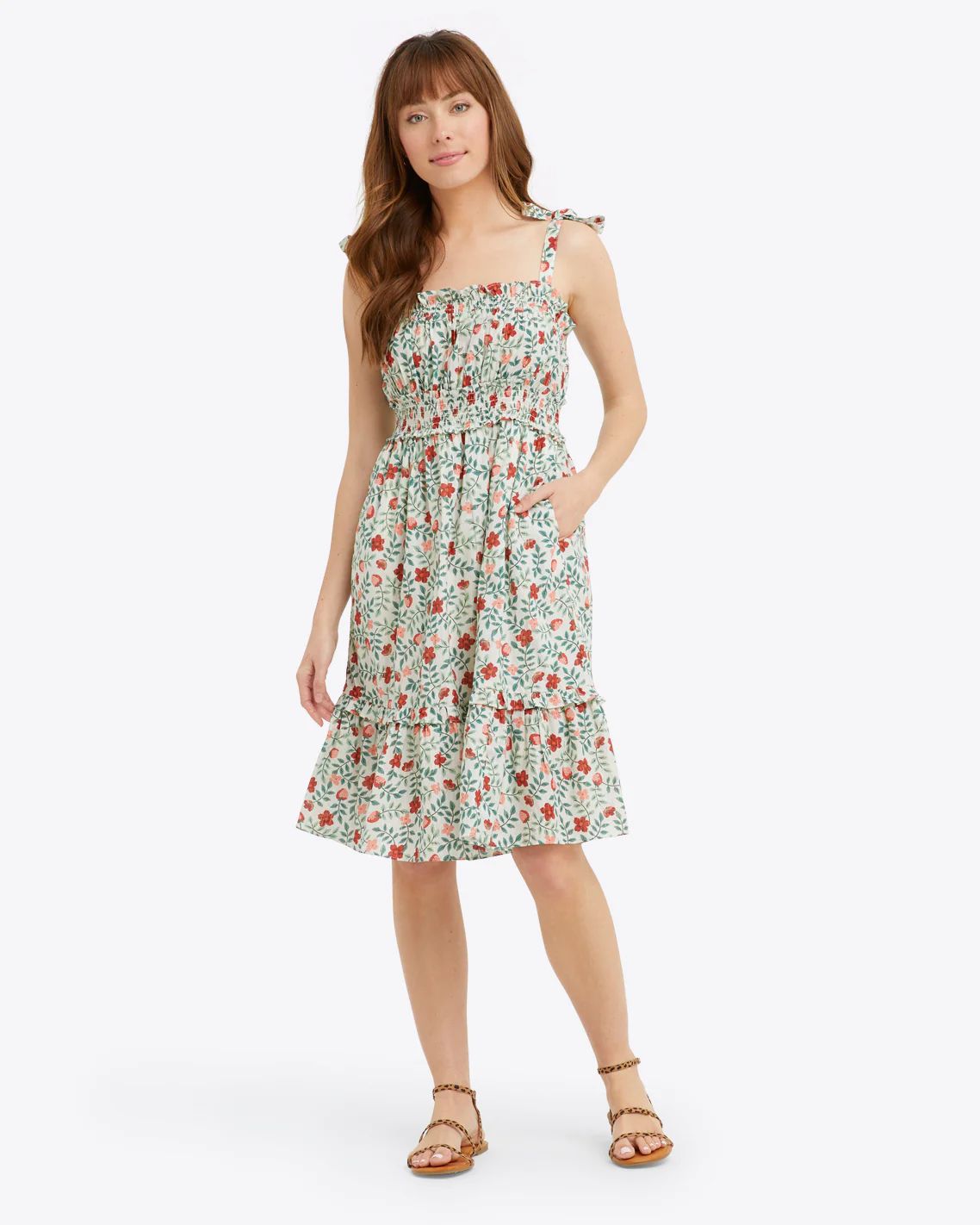 Taylor Smocked Dress in Strawberry Field | Draper James (US)