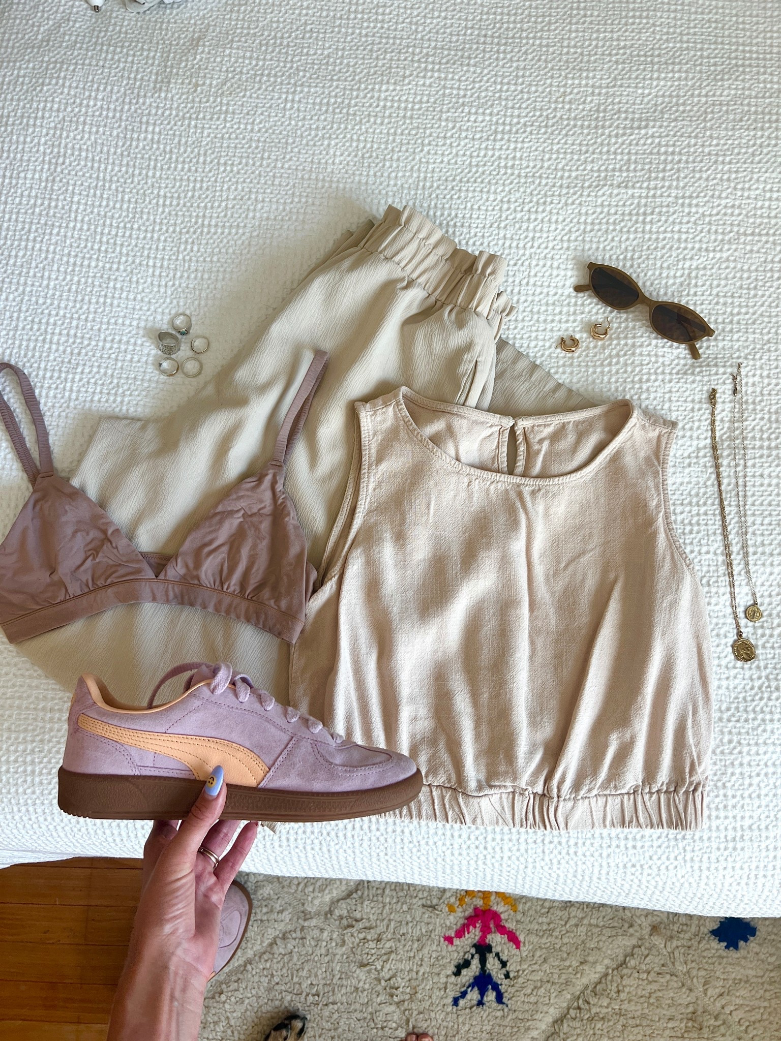 Beige day outfit breakdown

#LTKStyleTip #LTKShoeCrush #LTKSummerEdit