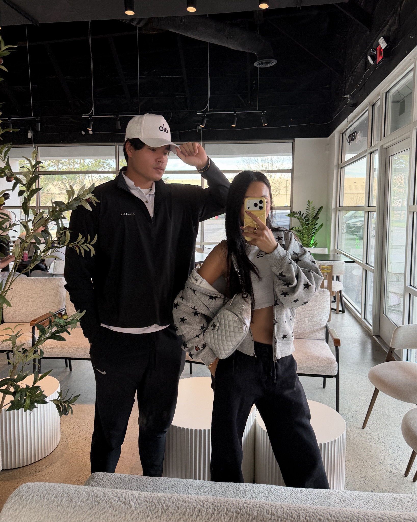 casual matcha run ootd! 🏃🏻‍♀️🍵

couldn’t find the exact zip up hoodie link but this entire fit was so cozy and fashionable!! monochromatic colors are so easy to play dress up in :)

#LTKootd #LTKdayinmylife #LTKPetite