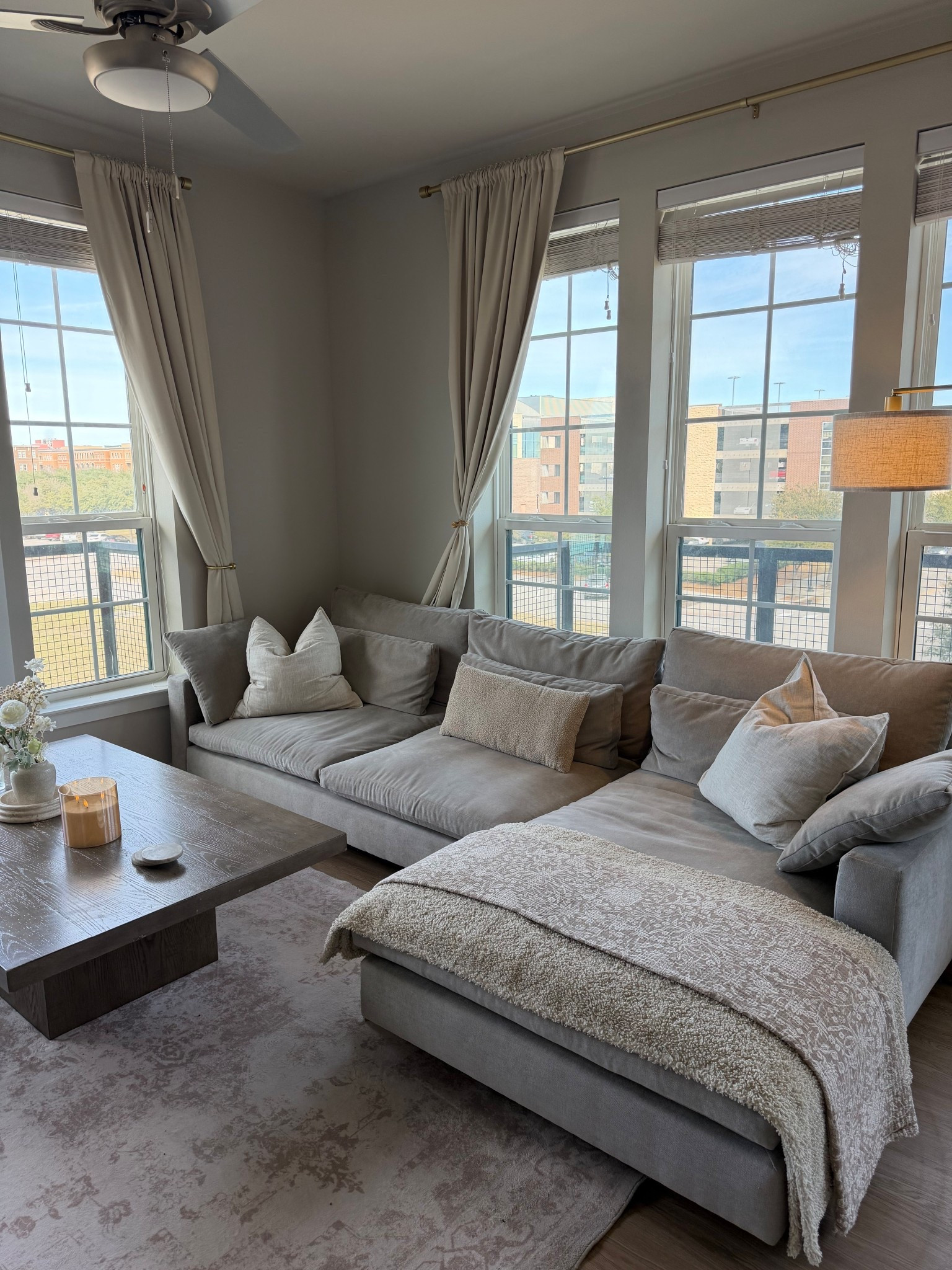 #livingroom #decor #couch #westelm

#LTKHome