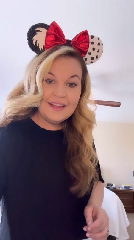 Look Magical, Feel Fantastic: Your Go-To Disney Wardrobe Essentials 🫶🏻
Get ready to explore Disney in outfits that are as magical as they are comfortable and affordable. Whether you're meeting your favorite characters or riding the thrilling rides, my style guide has you covered. 

For size reference: I’m 5”5 and 180lbs in this video I’m wearing XL top and bottom. I have the Large sizes featured on my feed as well, and prefer size L for this outfit. 

#DisneyReady #ComfortMeetsStyle #WardrobeEssentials

#LTKtravel #LTKmidsize #LTKfindsunder50