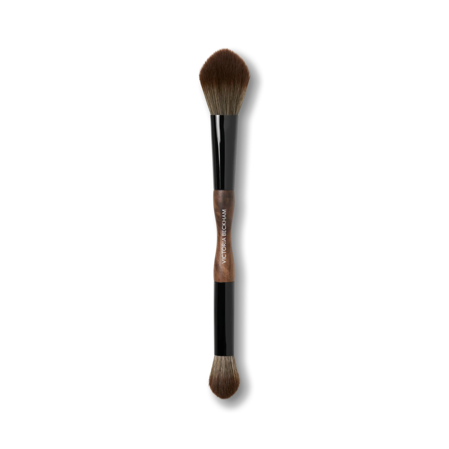 13. Sculpt & Blend Brush | Victoria Beckham Beauty | Victoria Beckham Beauty
