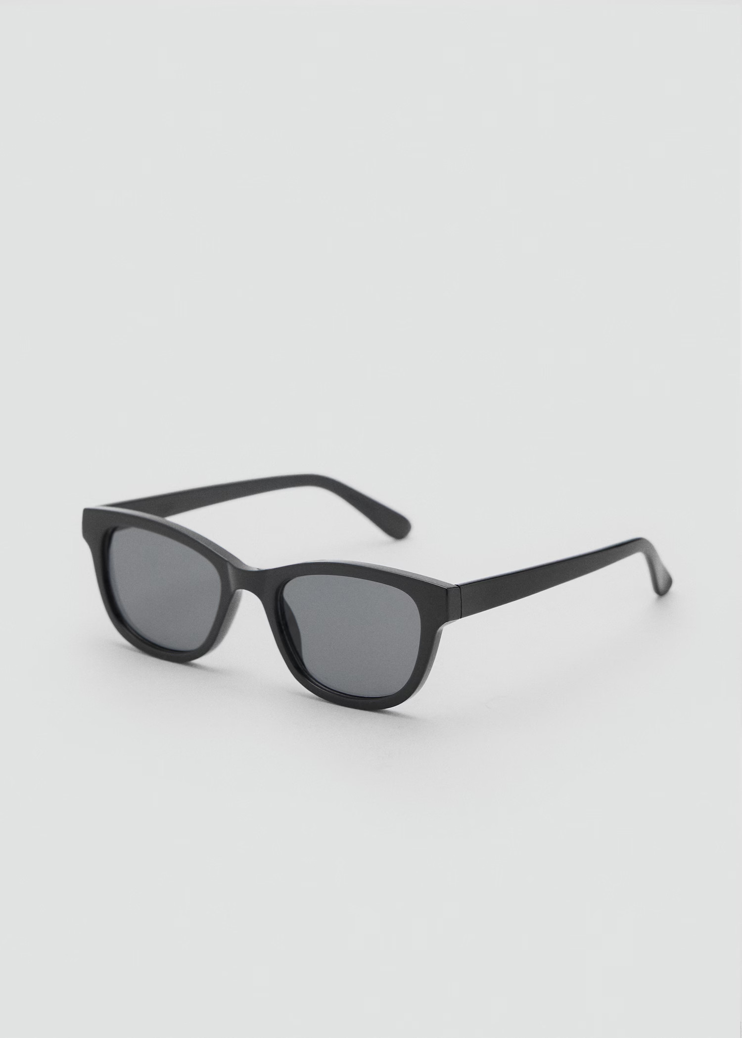 Resin frame sunglasses - Women | MANGO United Kingdom | MANGO (UK)