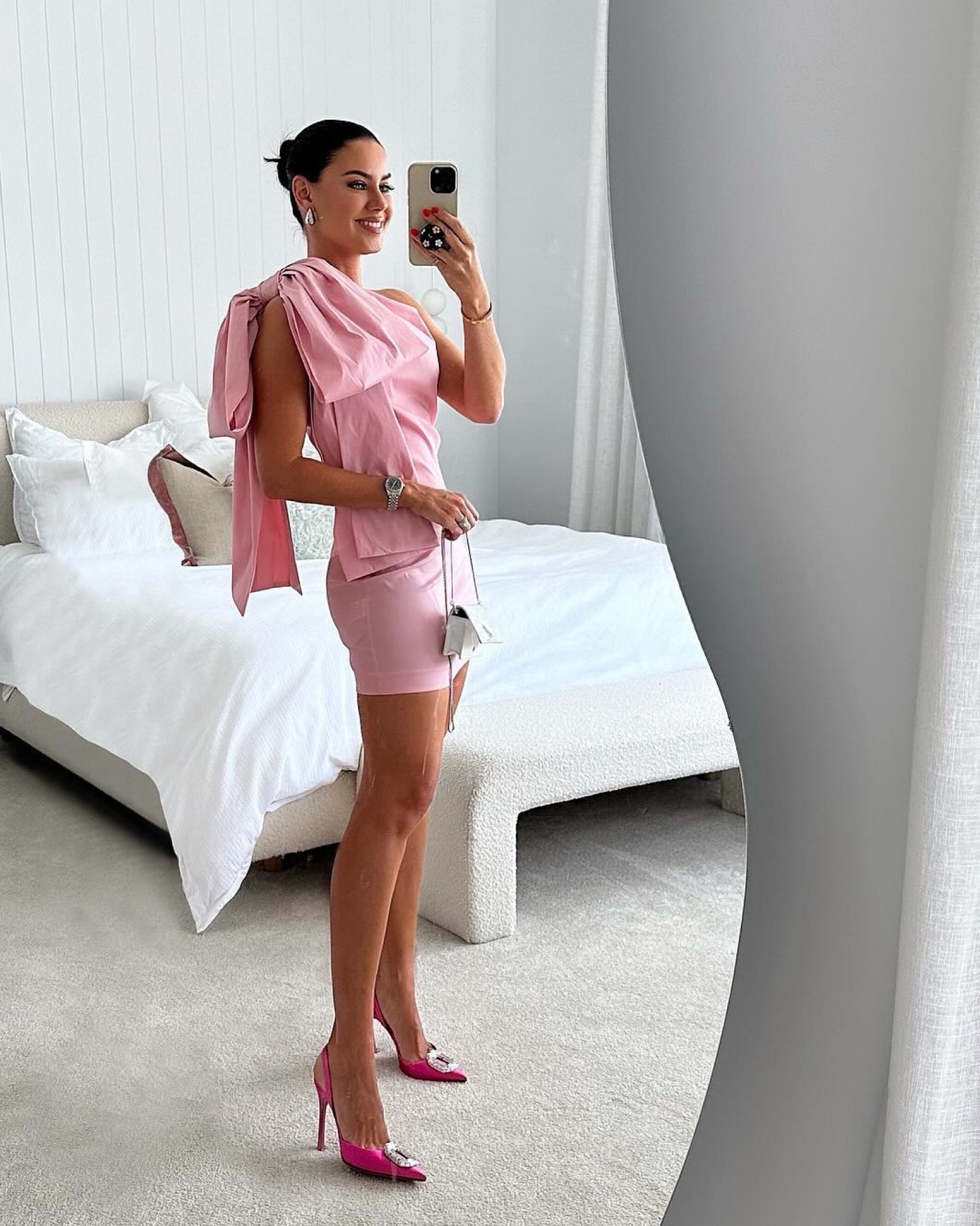 Woods, Elle 

#LTKSeasonal #LTKaustralia #LTKparties