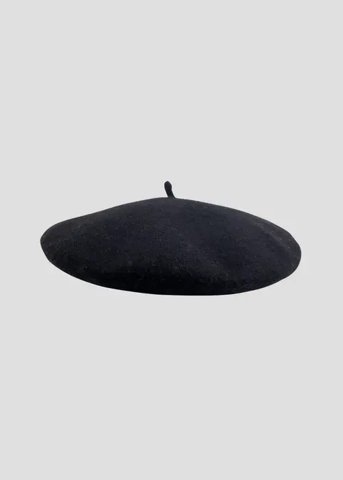 Hat Attack Classic Beret in Black at Nordstrom | Nordstrom