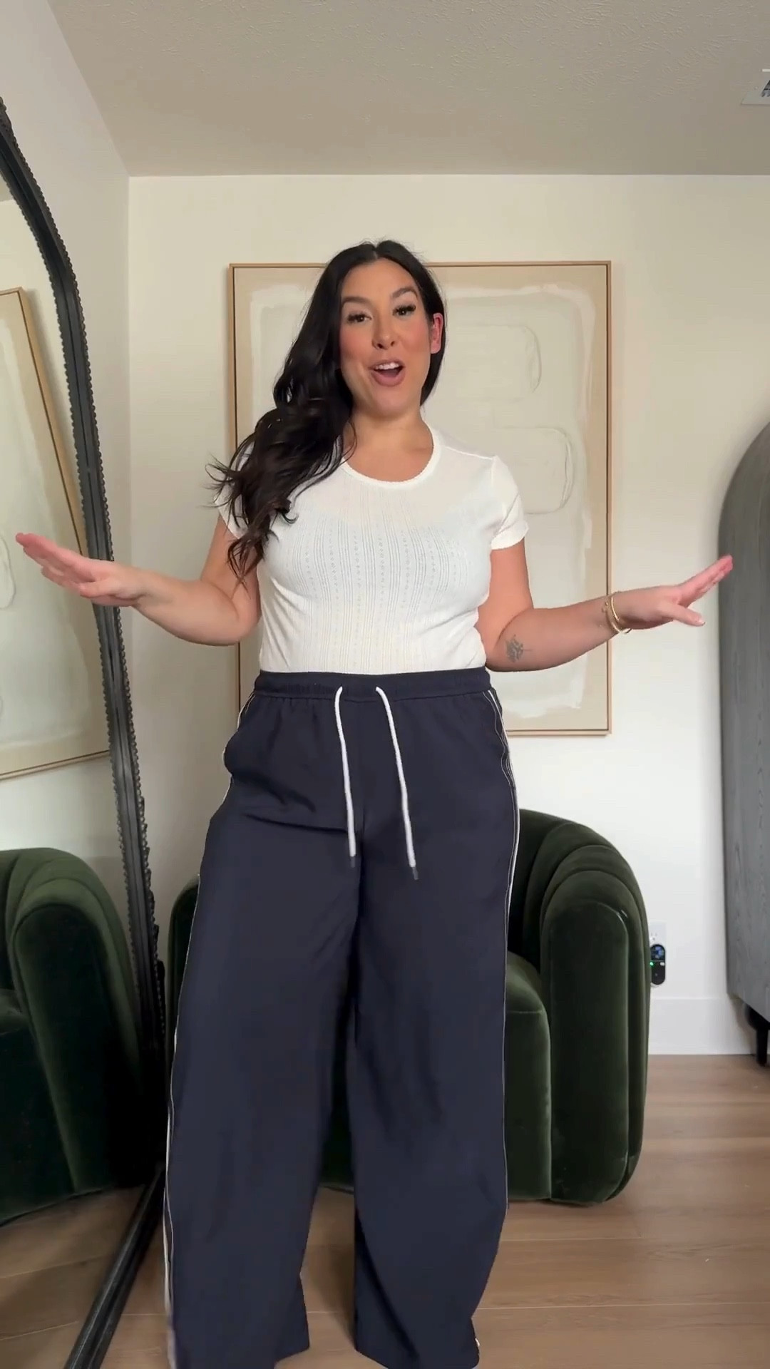 Midsize Walmart haul! Love the track pants trend! I also wore these super pregnant 👏🏻Size 16 | postpartum try on! Size xxl 
-
-
-
Walmart midsize, midsize try on, midsize haul, postpartum

#LTKSeasonal #LTKootd #LTKMidsize