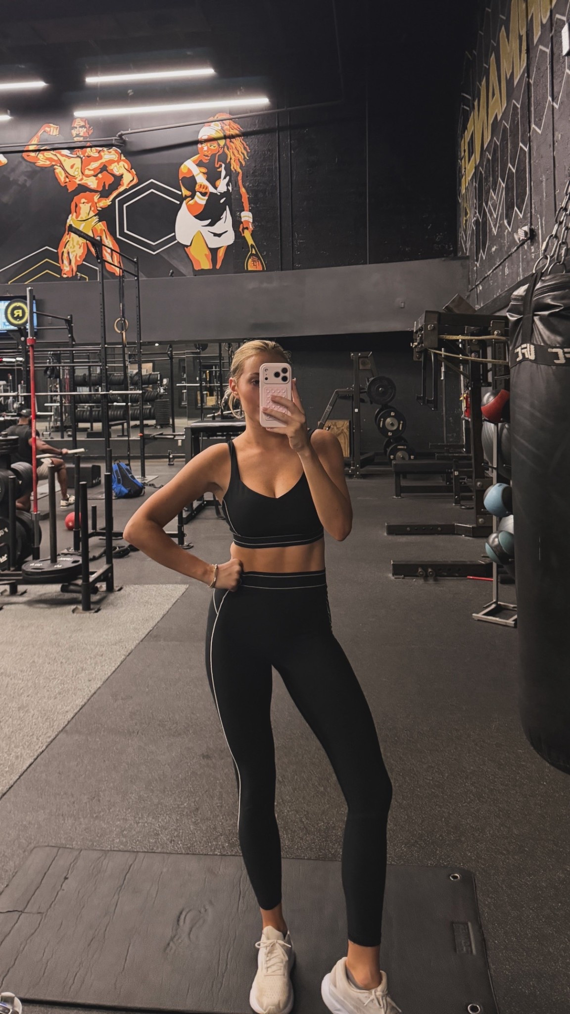 under $70 set!! Flattering and comfortable😍

#LTKActive #LTKSaleAlert #LTKTall