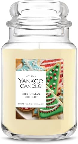 Yankee Candle Christmas Cookie, Scented Candle, 22oz Large Jar with up to 150 Hour Burn Time, Gif... | Amazon (US)