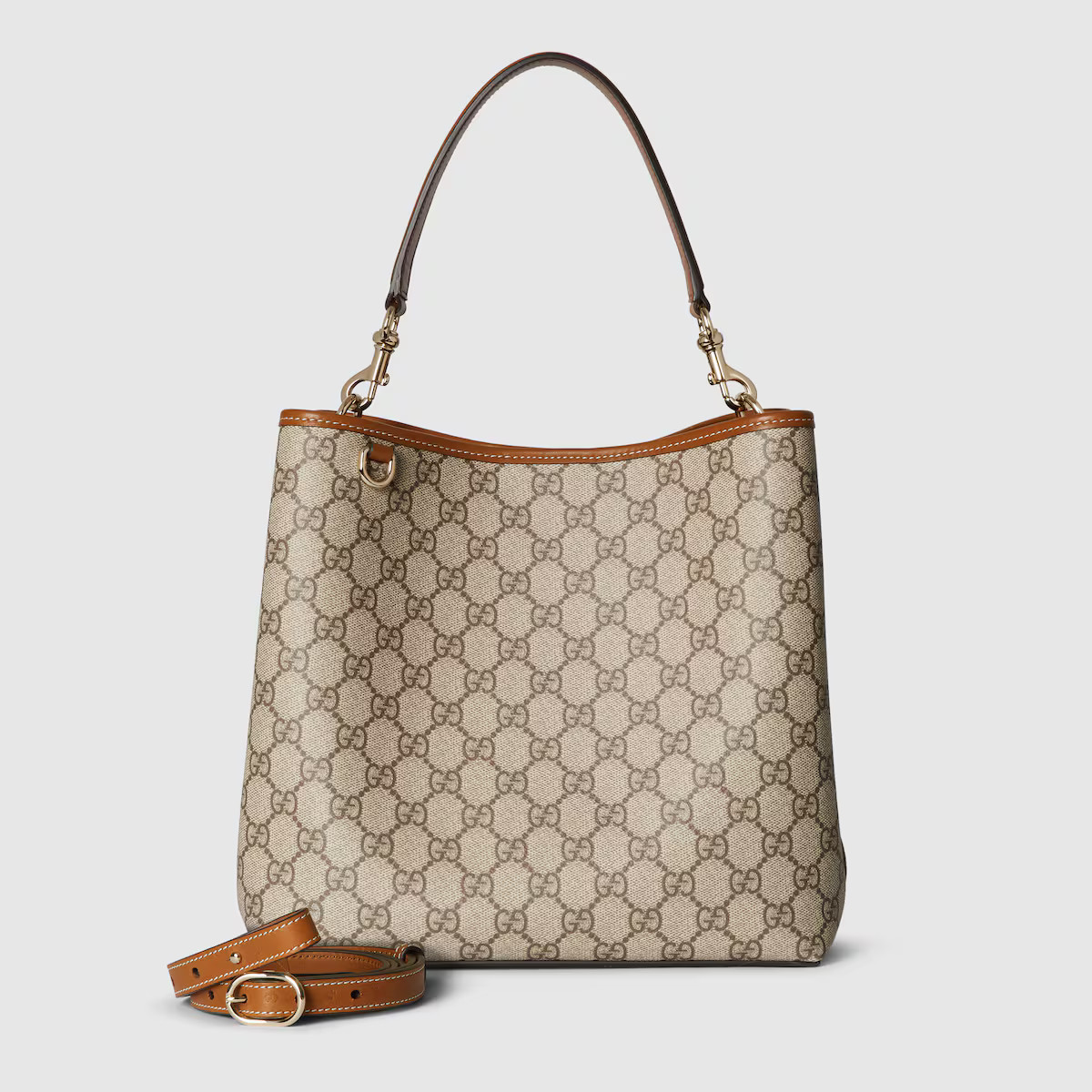GG Emblem medium bucket bag | Gucci (US)