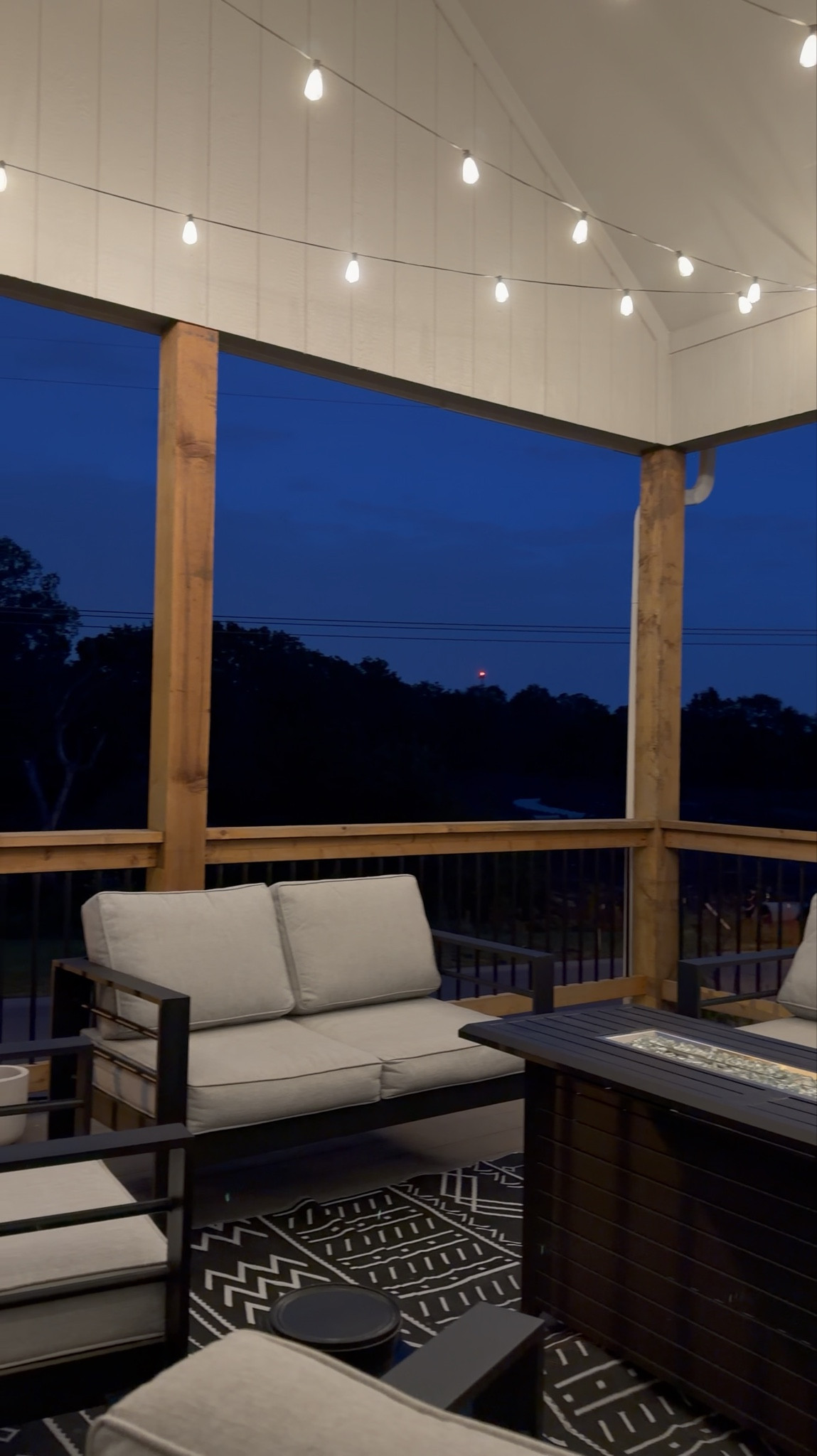 #ad Enjoying every minute of this weather with some of my fave outdoor decor from @Wayfair! #wayfair #wayfairpartner  #wishyouwerehere #outdoor



#LTKHome