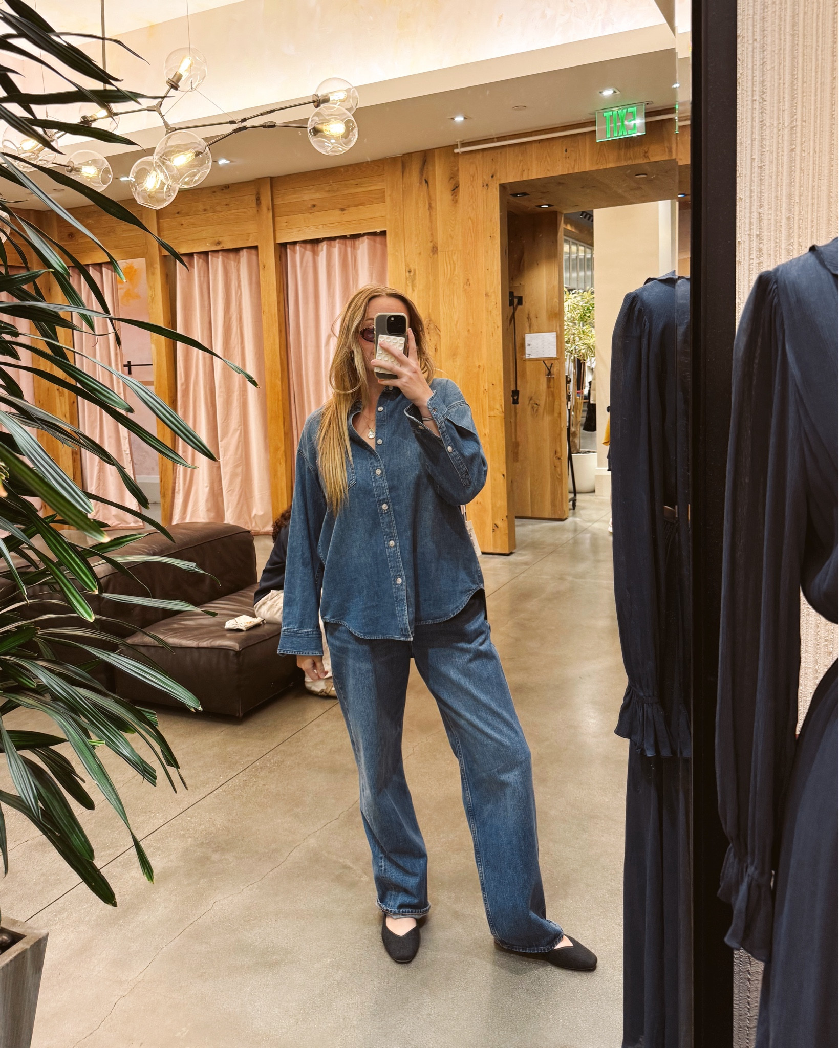 Aritzia Try On! Everything I tried on yesterday at Aritzia! I felt like the sizing was a little off (everything felt oversized) but the quality was amazing!! 

#LTKMidsize #LTKWorkwear #LTKStyleTip