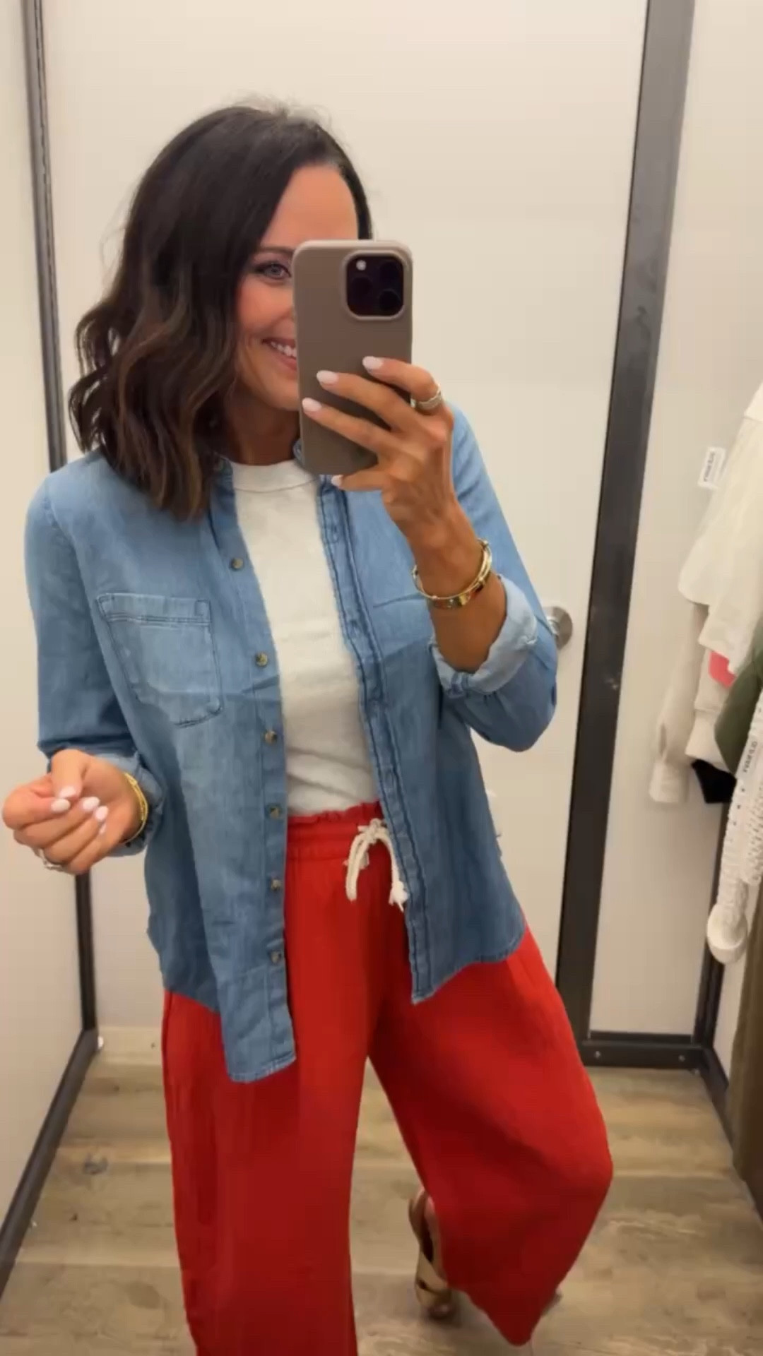 Old Navy linen blend pants are a MUST 🤍 These pull-on pants are so lightweight, comfy, and perfect for spring + summer. Easy to dress up or keep casual. Wearing a small!

#oldnavystyle #linenpants #springoutfit #casualstyle #summeroutfit #affordablefashion #ltkstyle #ltkfashion


#LTKmomlife #LTKOver40 #LTKPetite